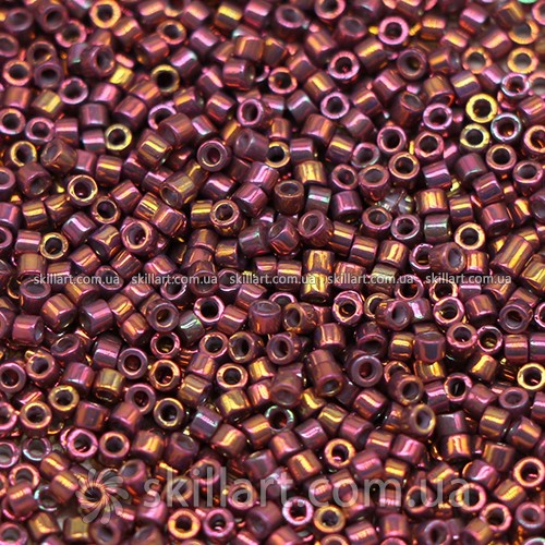 Бисер DB-1013 Miyuki Delica Beads 11/0 (блестящий, ягодный, малиновый)